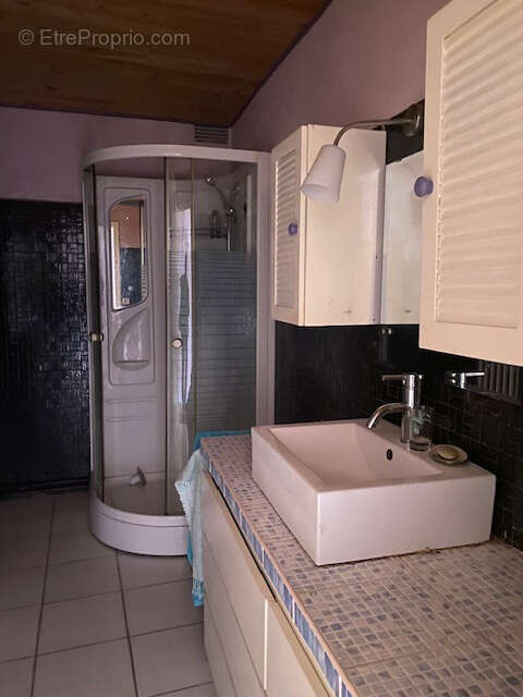 Maison d'habitation avec ancien local commercial - photo 16