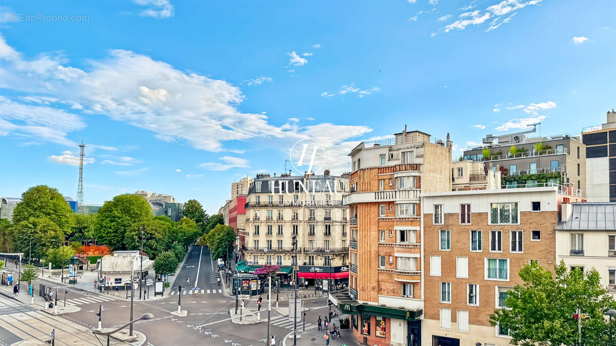 Appartement à PARIS-19E