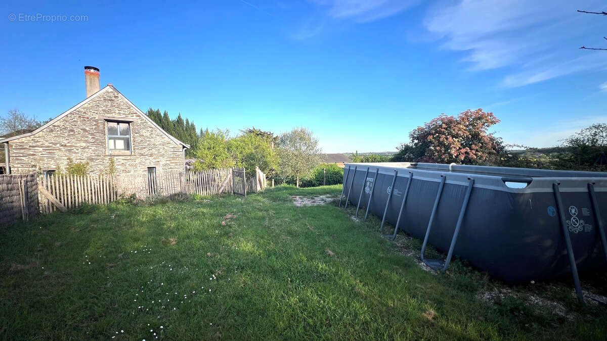 Maison à LA CORNUAILLE