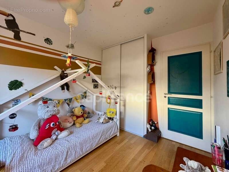 Appartement à THOIRY