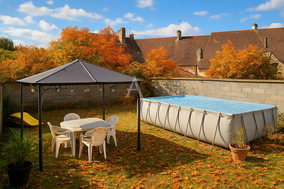 Maison à COURTALAIN