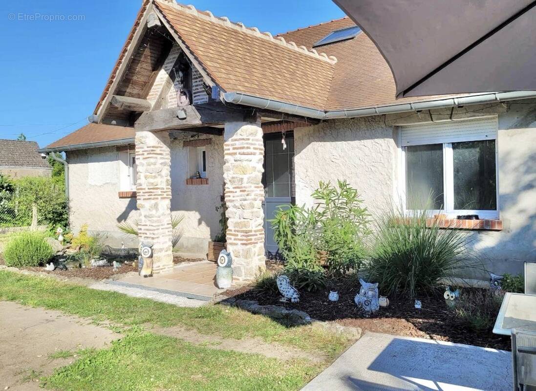 Maison à DARVOY