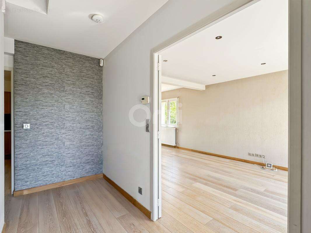 Maison familiale dans le secteur recherché de Saint Michel à Evreux - photo 6