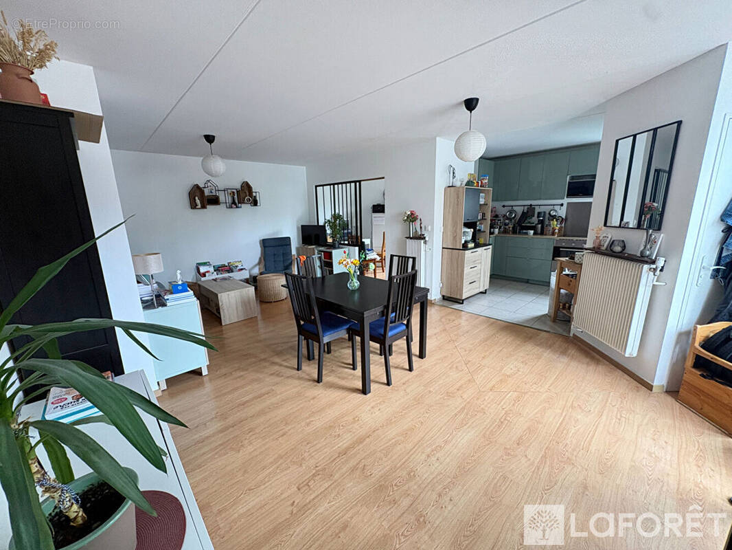 Appartement à PALAISEAU
