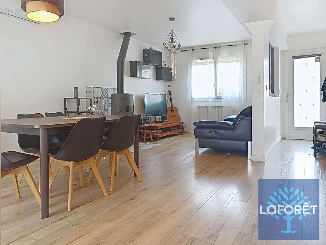 Maison Neuilly Sur Marne 4 pièce(s) 100 m2 - photo 2