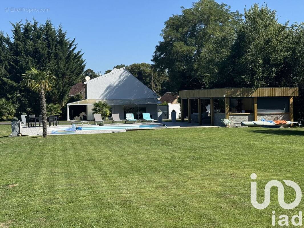 Photo 1 - Maison à VILLENEUVE-SUR-YONNE