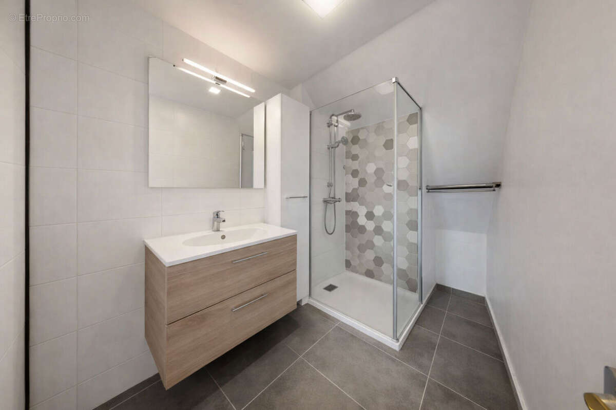 Maison à BRIE-COMTE-ROBERT