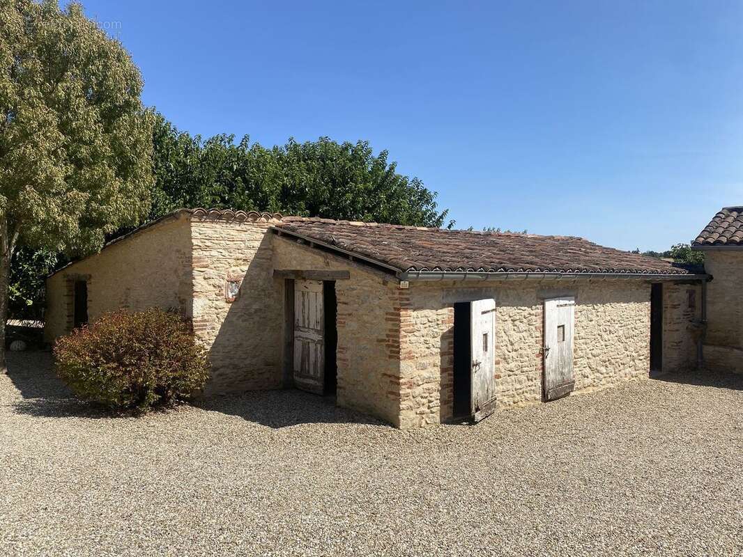 Maison 280 m² à Marssac-Sur-Tarn  - photo 4