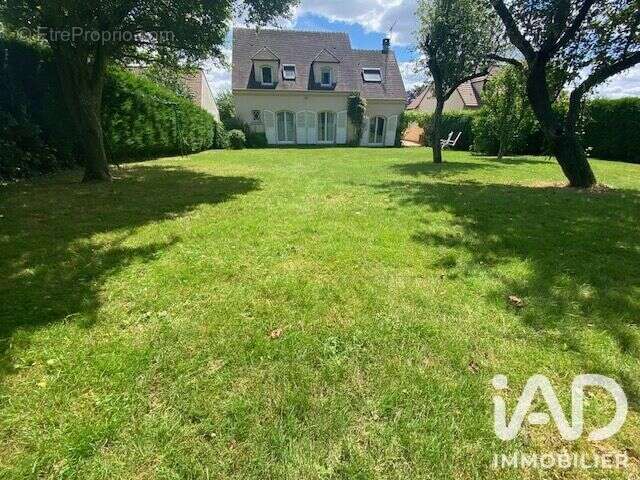 Maison 152 m² à Villejust  - photo 2