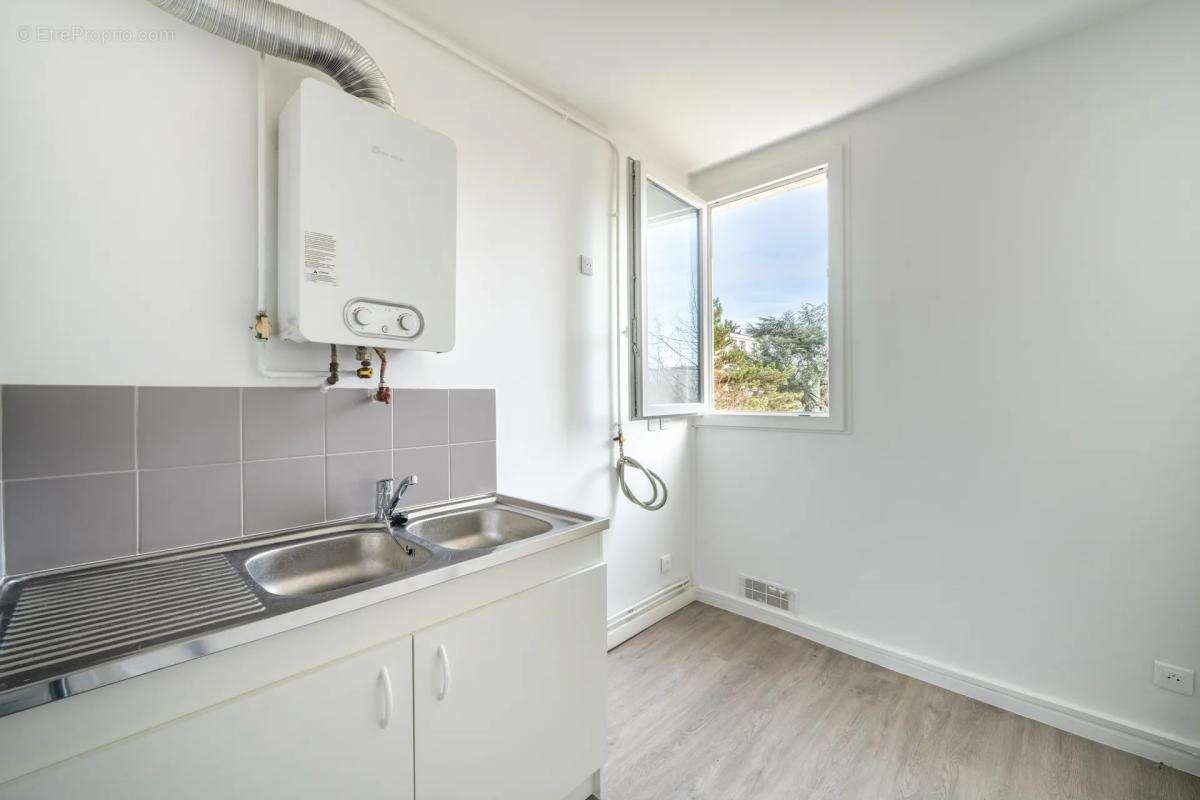 Appartement à NEUILLY-SUR-MARNE