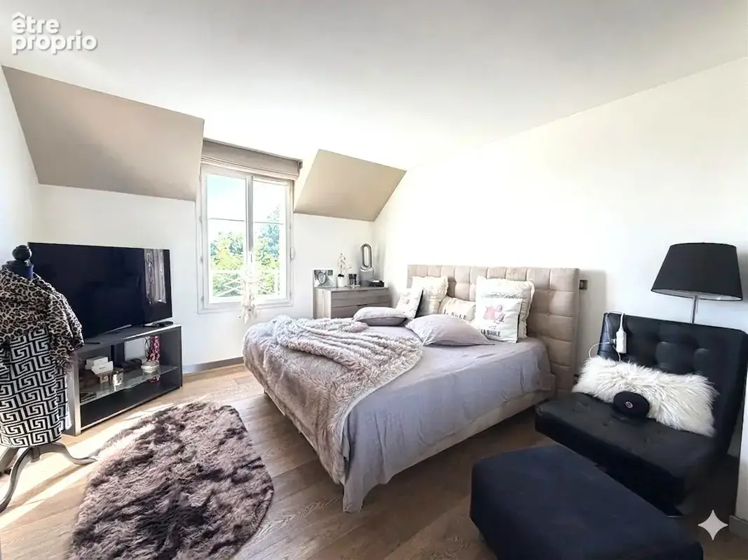 Maison 148 m² à Eaubonne  - photo 8