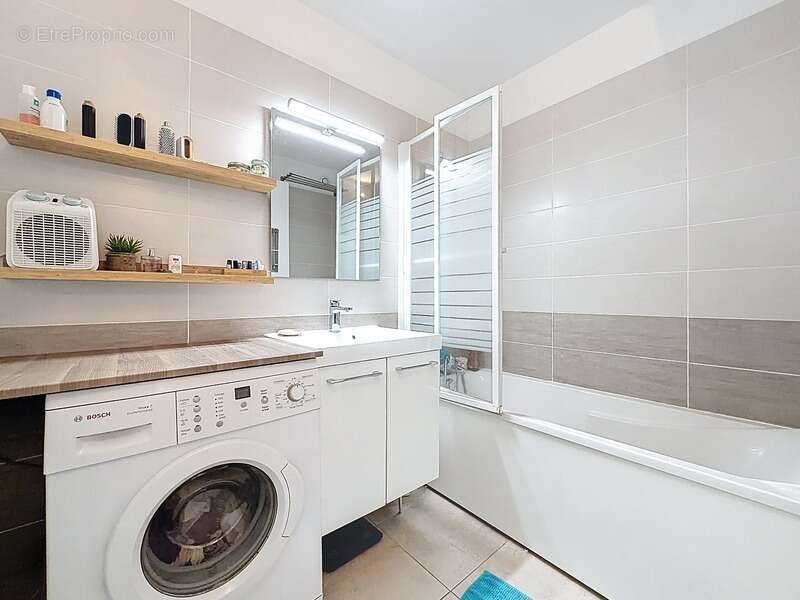 Appartement à SAINT-JEAN-DE-VEDAS