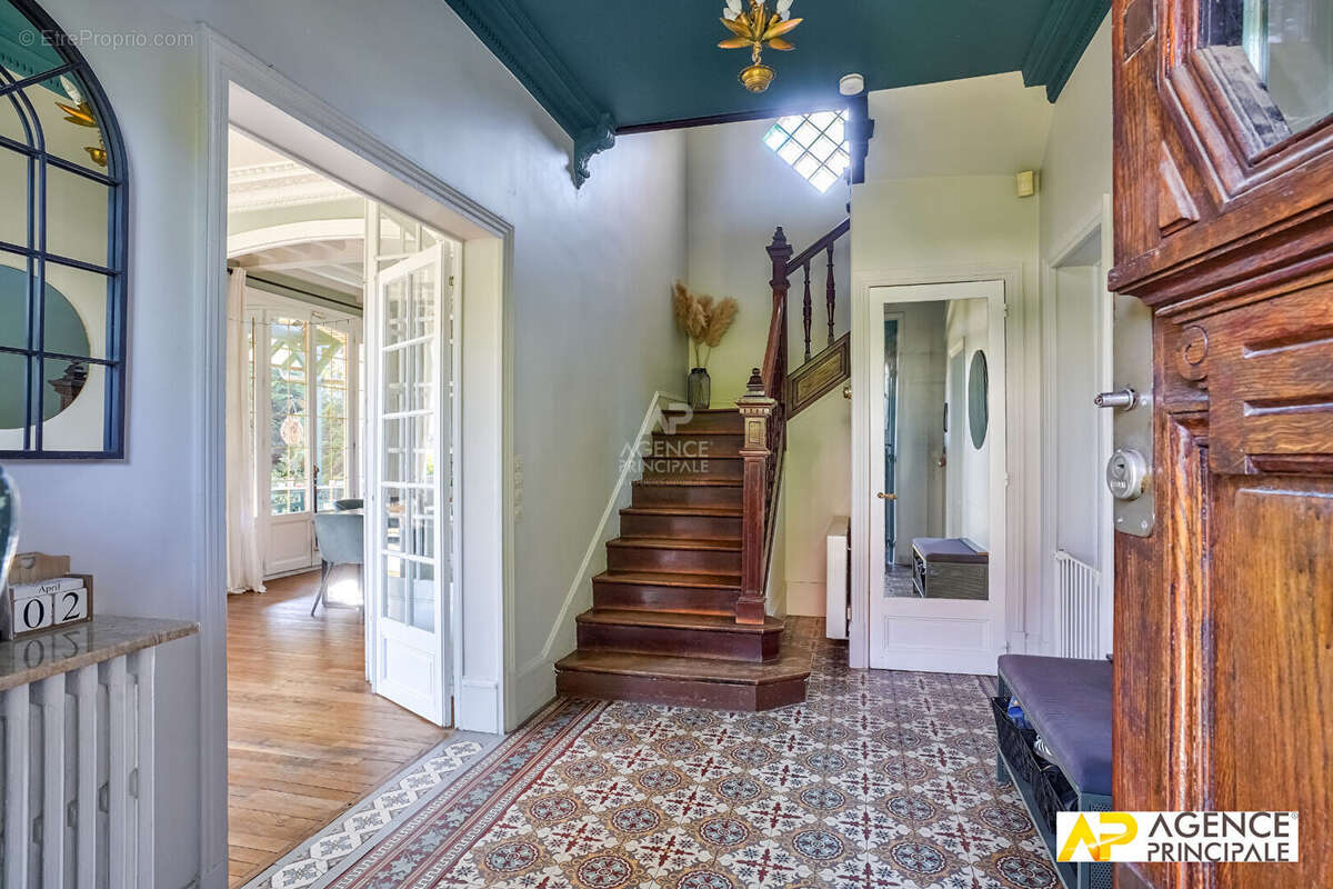 Maison à SAINT-GERMAIN-EN-LAYE