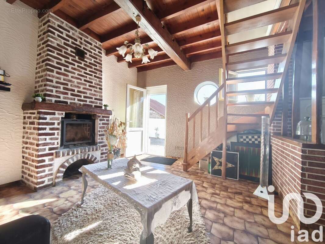 Photo 2 - Maison à MAINTENAY