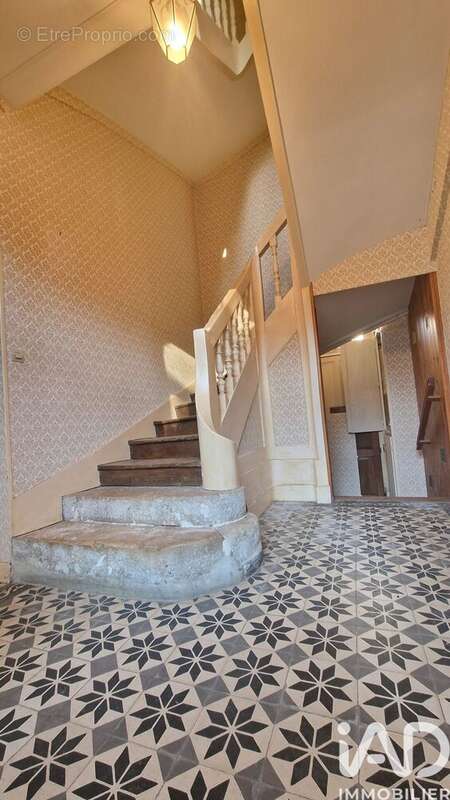 Maison 226 m² à Rigny-Usse  - photo 5