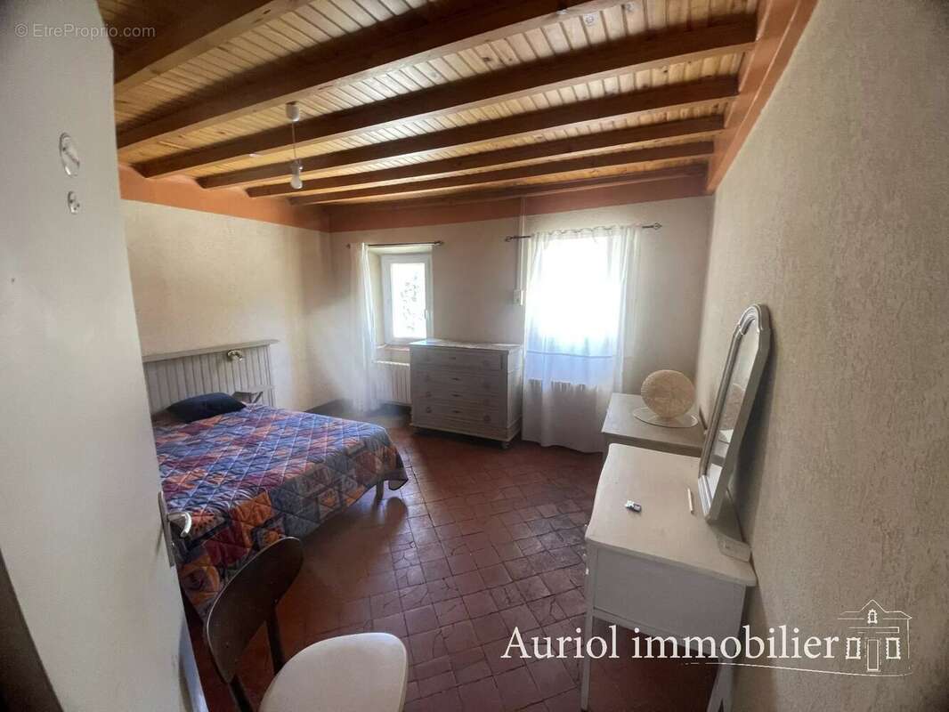 Maison à PLAN-D'AUPS-SAINTE-BAUME