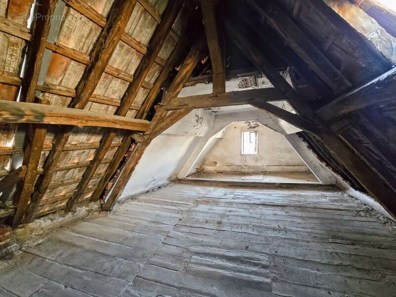 Appartement à LAPALISSE
