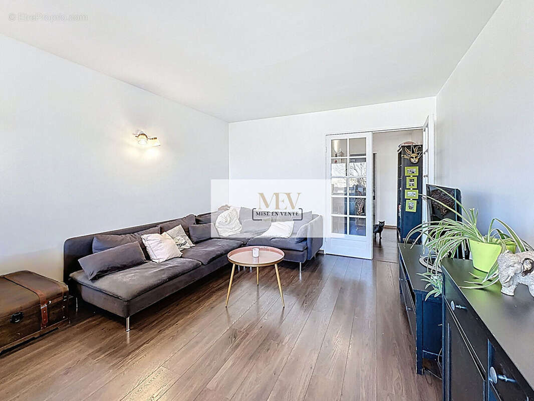 Appartement à BRY-SUR-MARNE