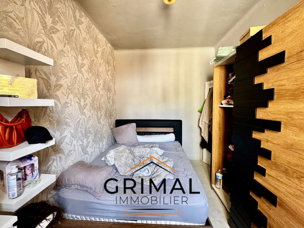 Appartement à MARSEILLE-3E