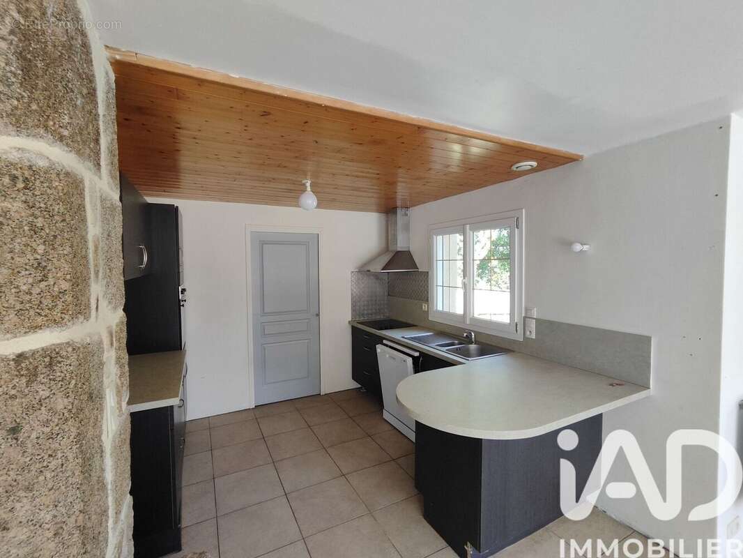 Photo 9 - Maison à PLOUDALMEZEAU