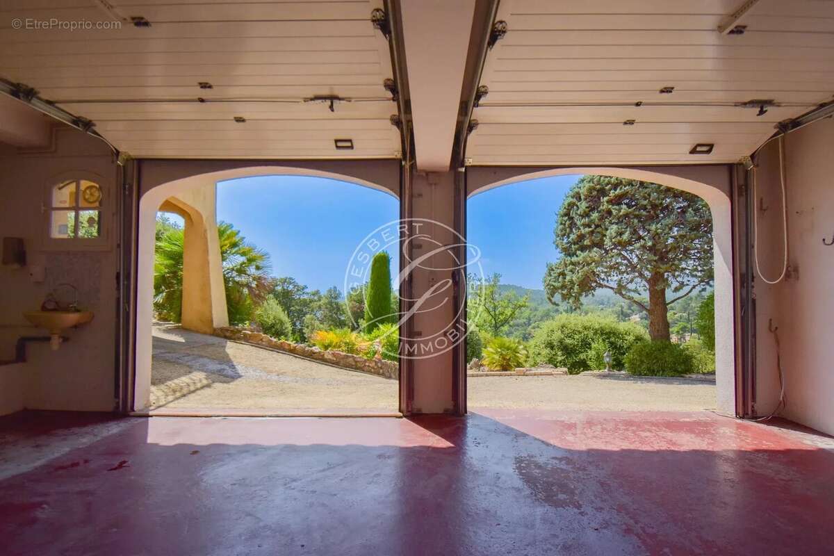 Maison avec vue panoramique et piscine à débordement – Domaine de Saint-Pierre de Tourtour - photo 27
