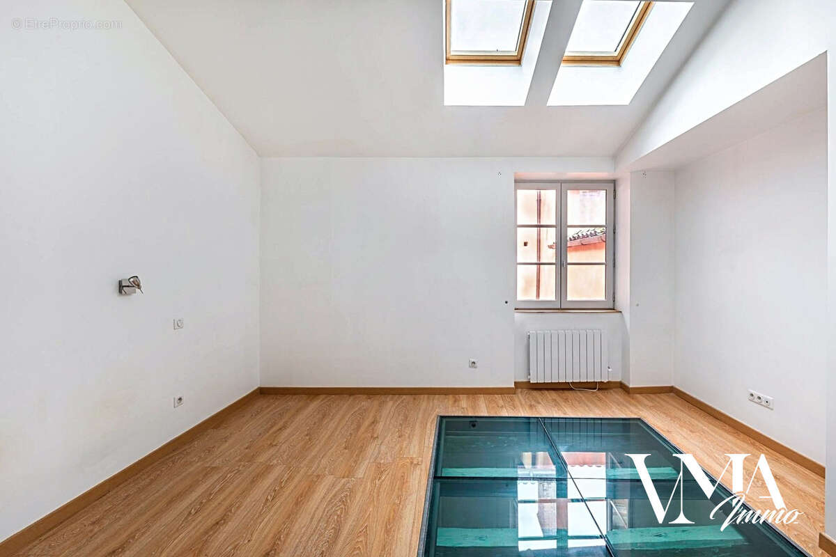 Appartement à VILLEFRANCHE-SUR-SAONE