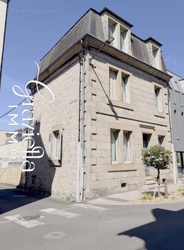 Appartement à BRIVE-LA-GAILLARDE