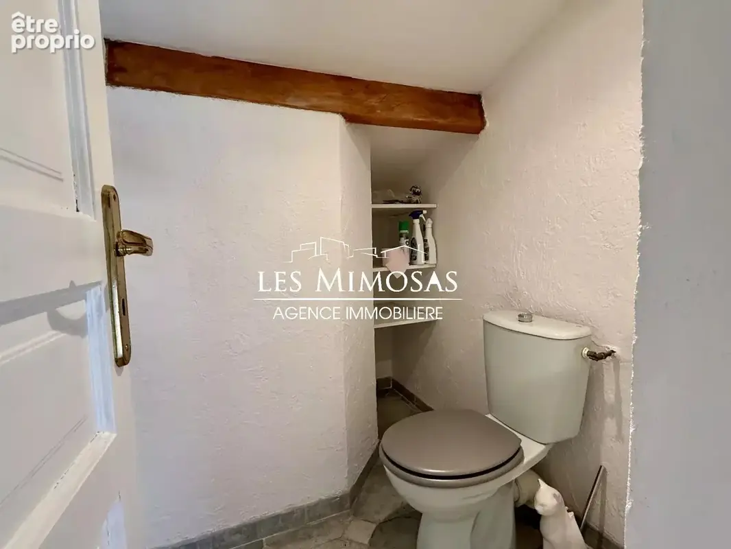 Fréjus – villa avec studio indépendant - garage - photo 38