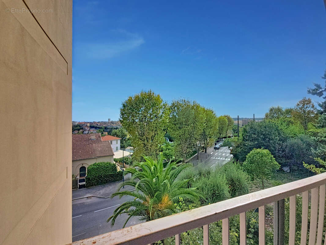 Appartement à VENCE