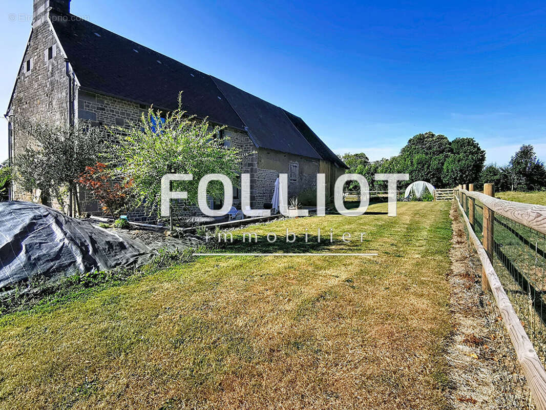 Maison avec dépendances sur 1 hectare - photo 15