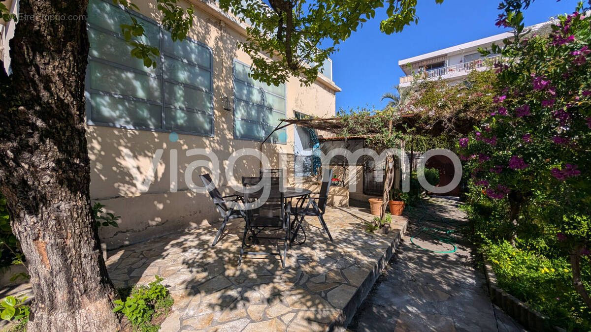 Maison à ANTIBES