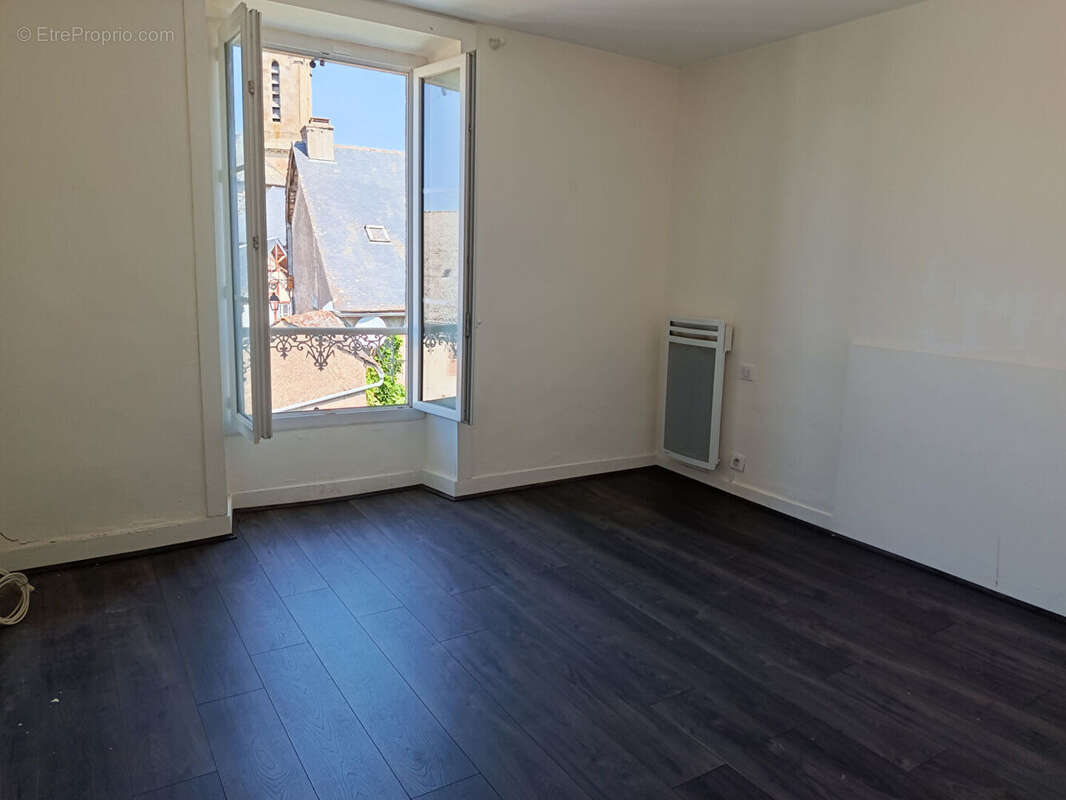 Appartement à rénover dans une belle bâtisse - Juillac - photo 18