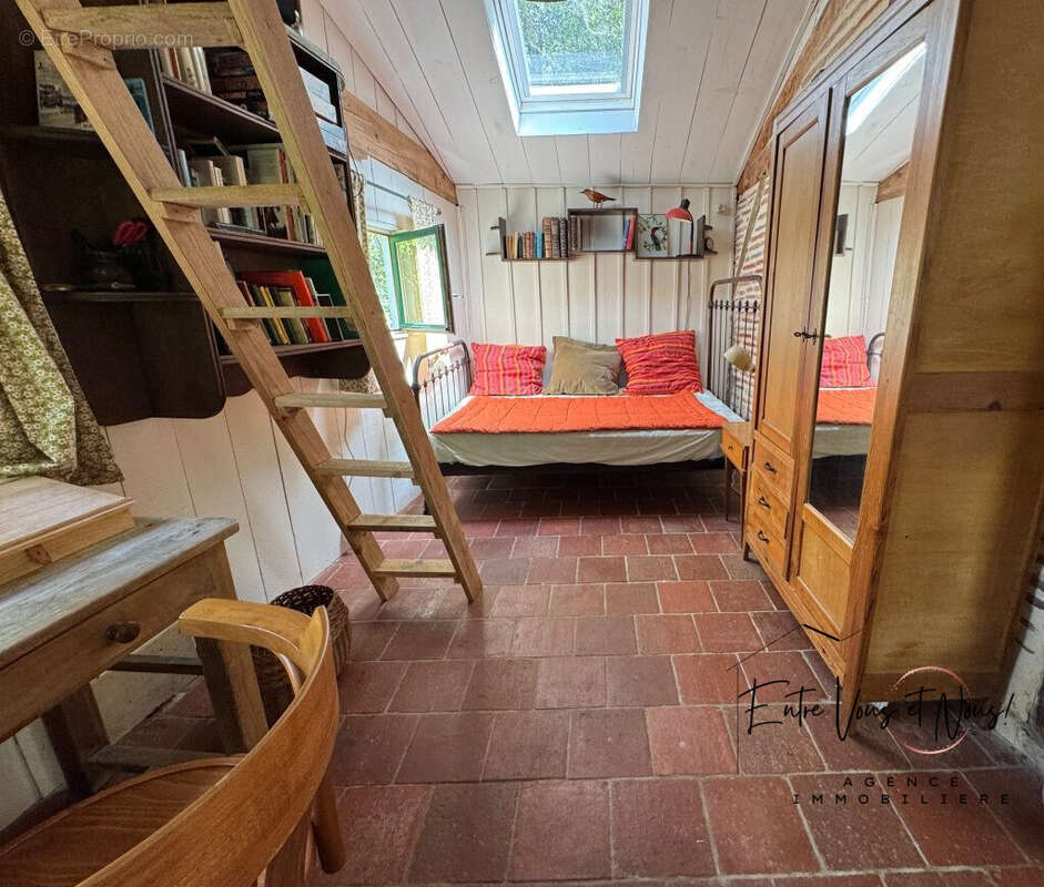 PETIT SALON (POSSIBLE DEUXIÈME CHAMBRE) - Maison à BAZAS