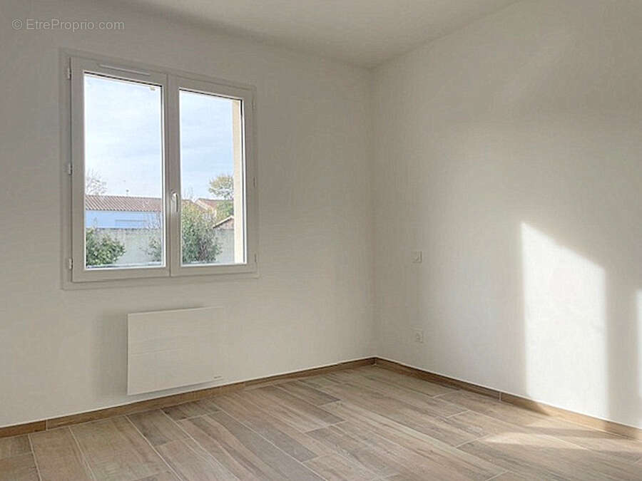 Maison à SAINT-JEAN-DE-LIVERSAY