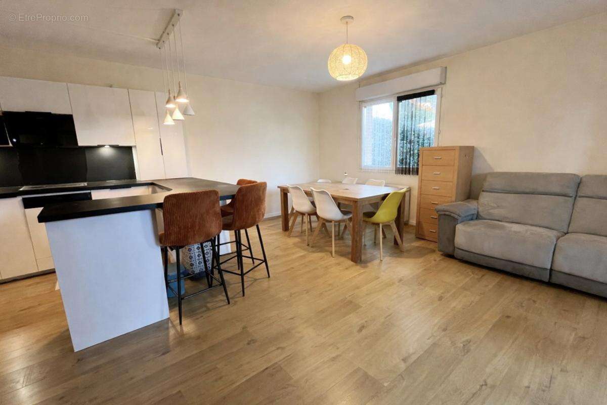 Appartement à GAGNAC-SUR-GARONNE