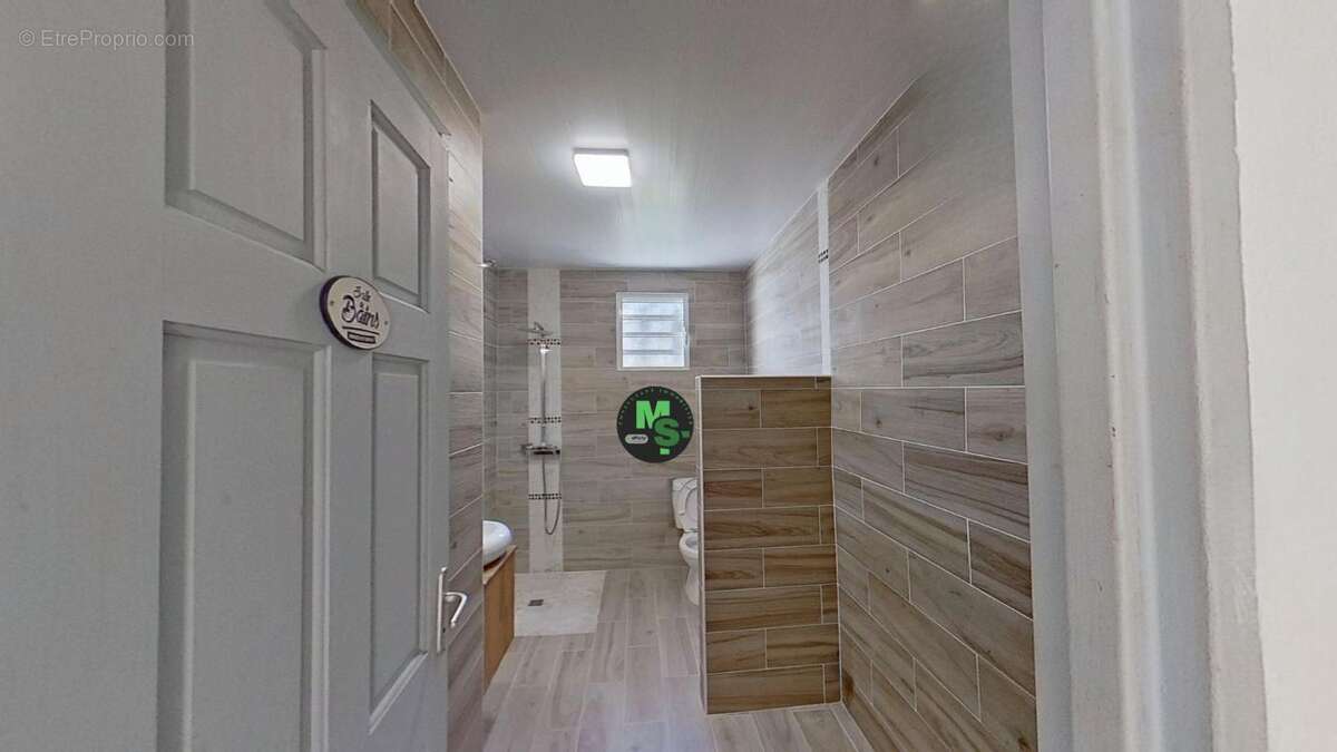 Maison à FORT-DE-FRANCE