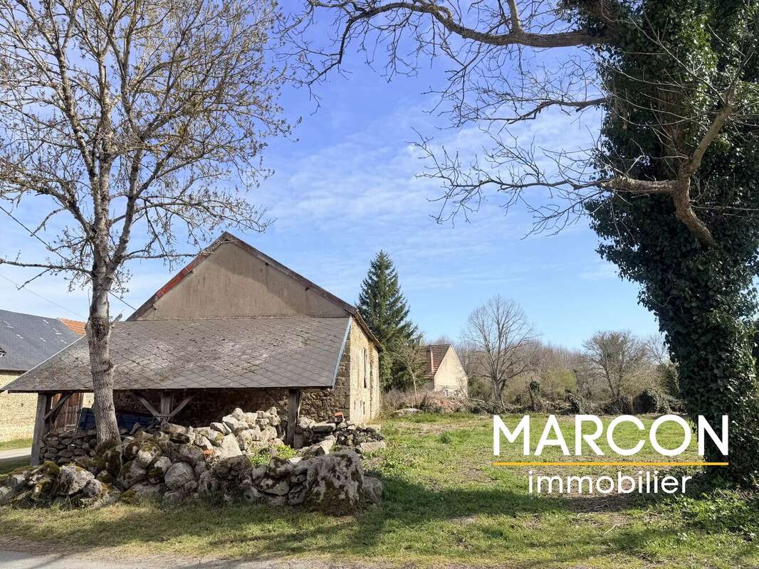 Maison à SAINTE-FEYRE