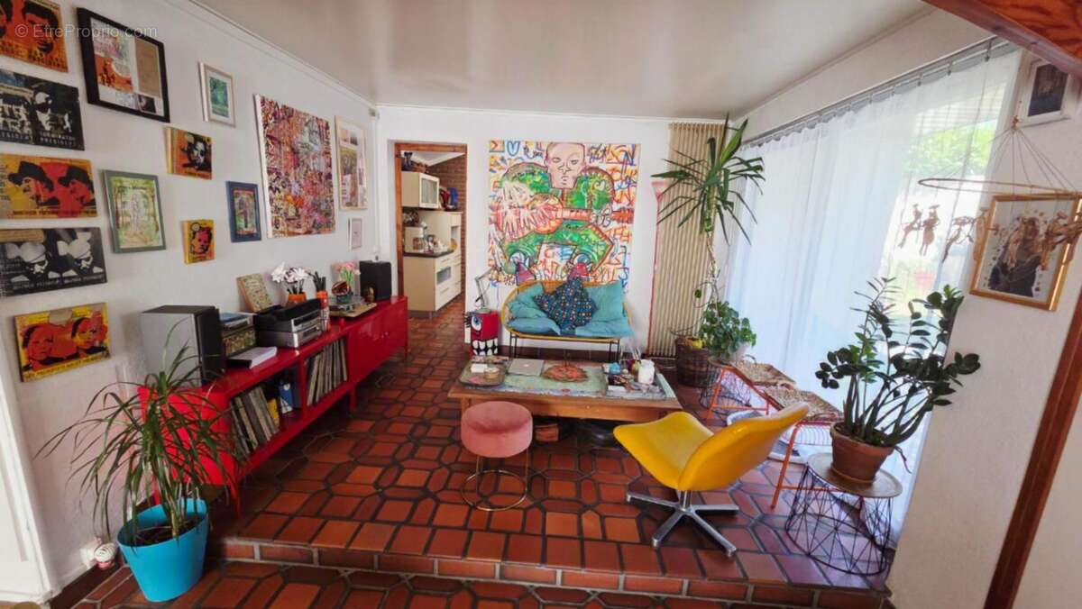 Maison 6 pièces / 128 m² / 210 000 EUR / BEAURAINS - photo 3