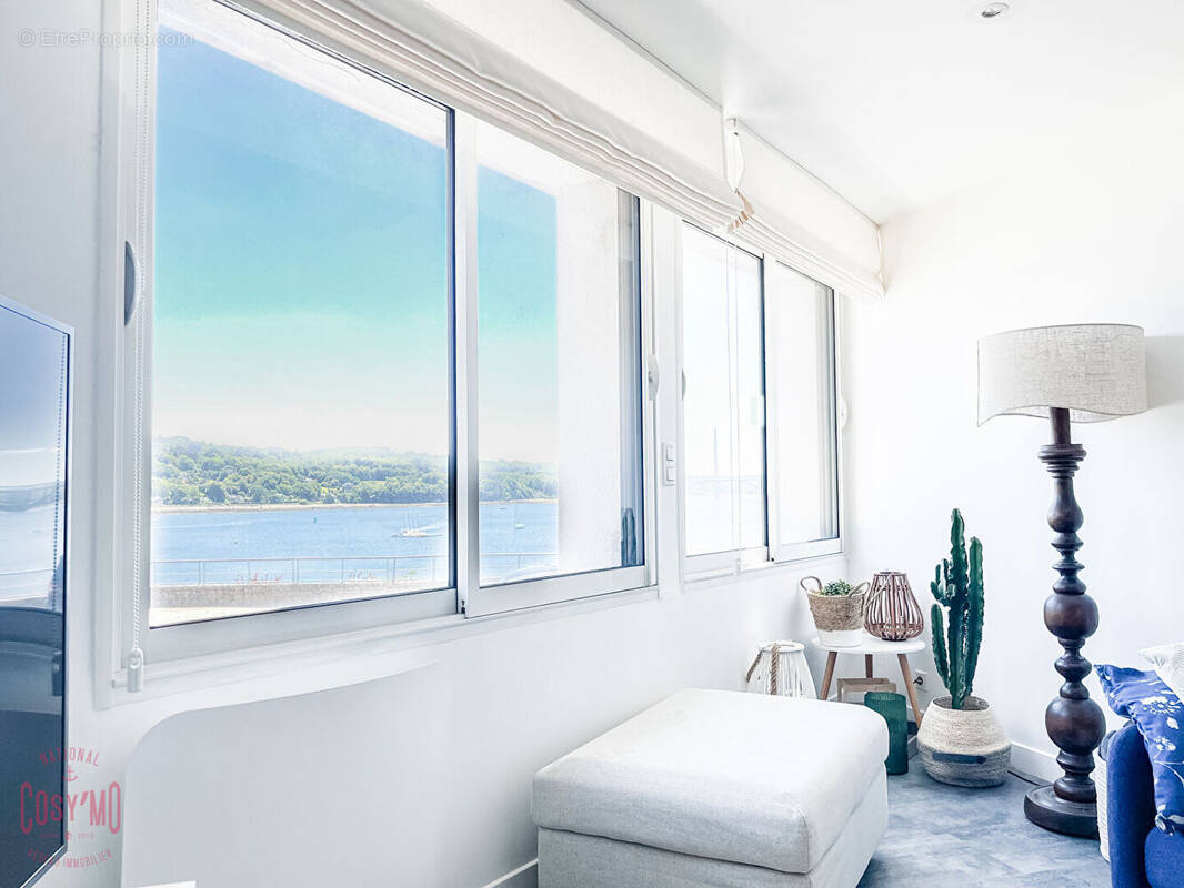 Appartement à LE RELECQ-KERHUON