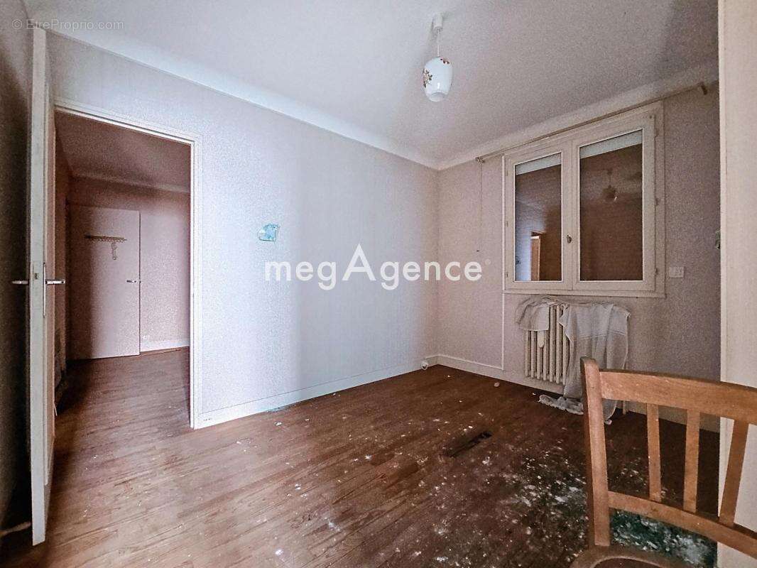 Maison à FLINS-SUR-SEINE