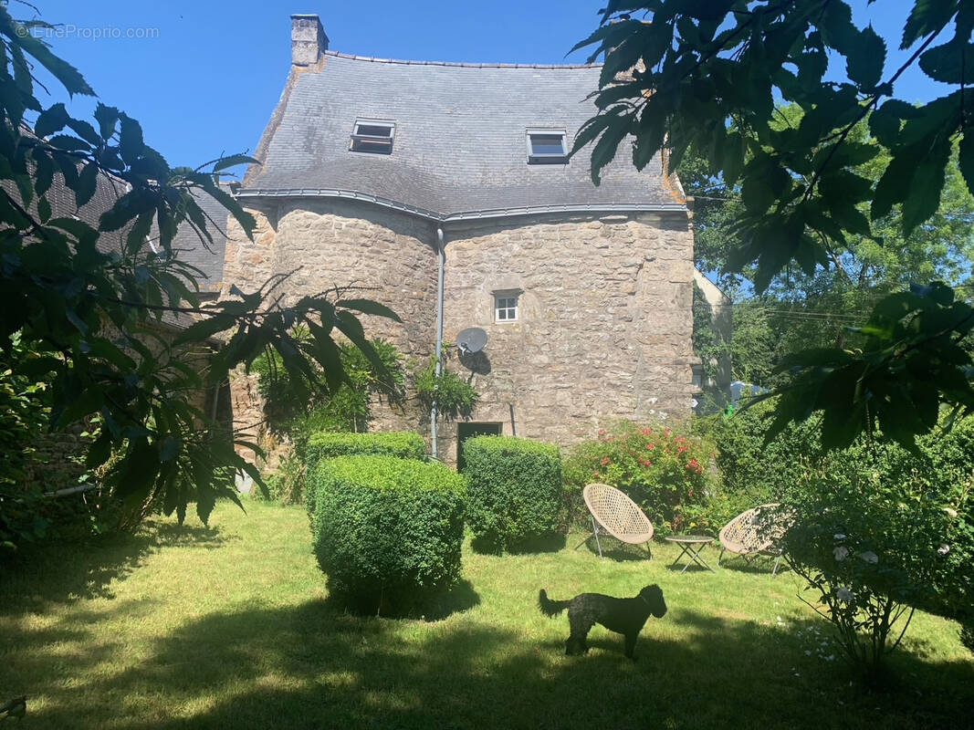 Maison à GUEHENNO