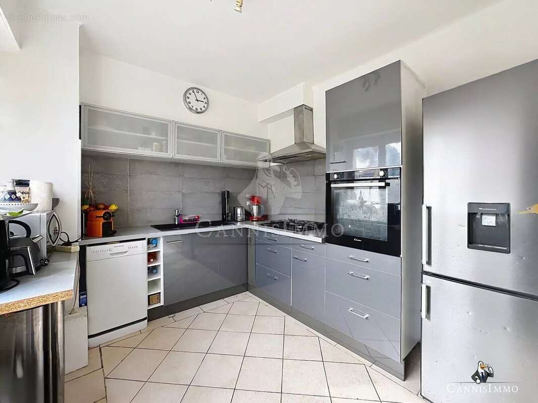 Appartement à LE CANNET