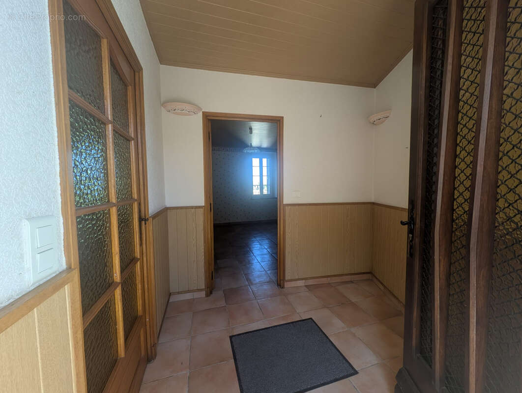 Maison à LEZIGNAN-CORBIERES