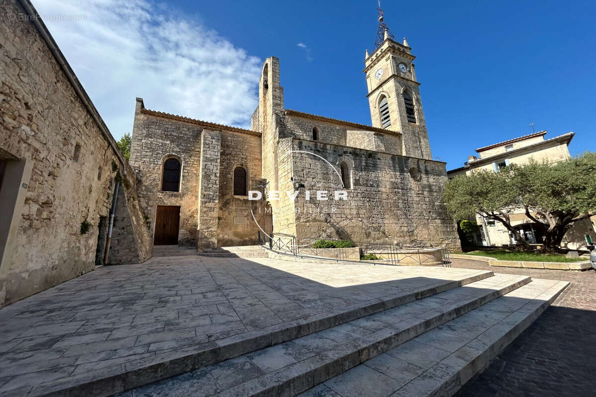 Terrain à SAINT-GENIES-DES-MOURGUES