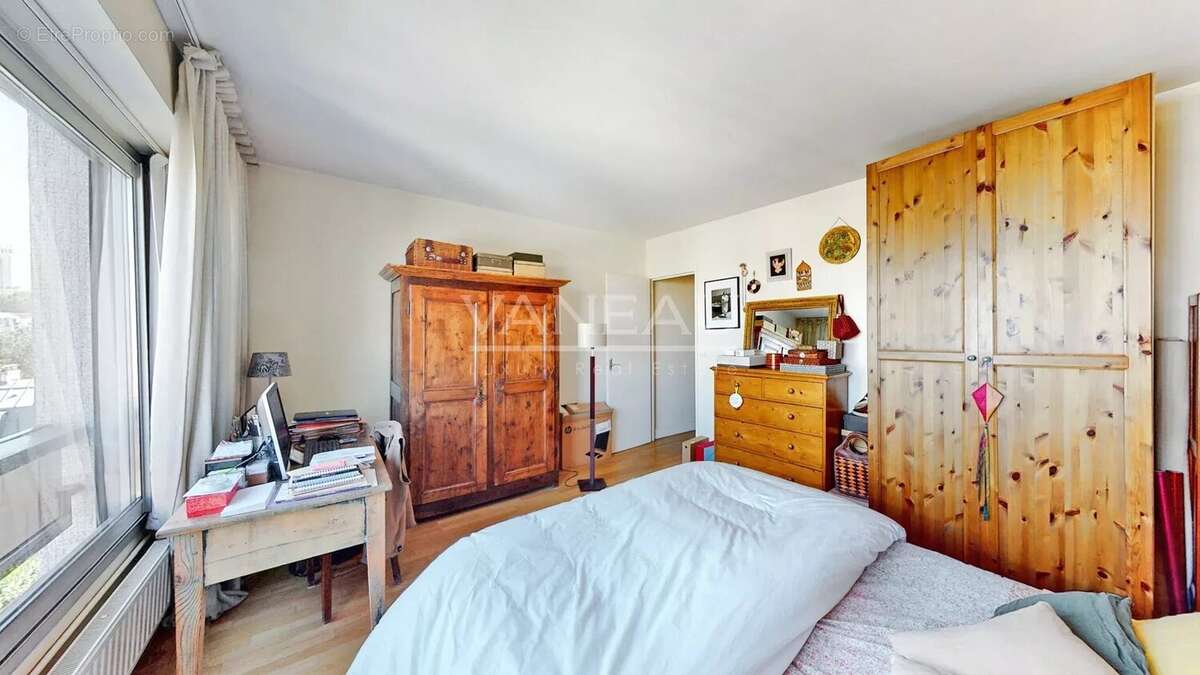 Appartement à PARIS-19E