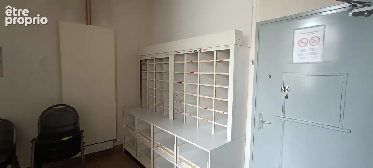 Ensemble Immobilier : Local Commercial (132 m2) + Logement Attenant (156 m2) - photo 4