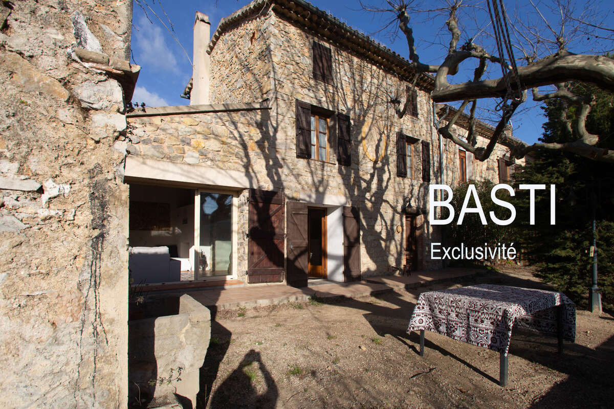 Maison à DRAGUIGNAN