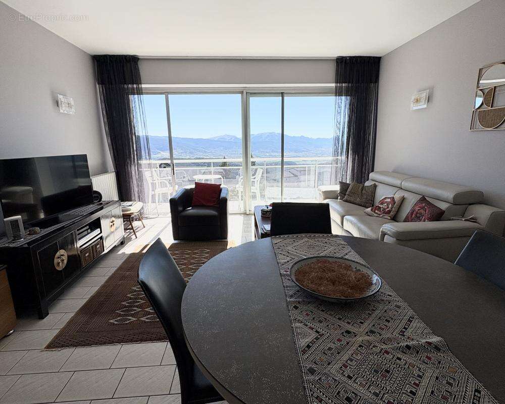 Appartement à FONT-ROMEU-ODEILLO-VIA