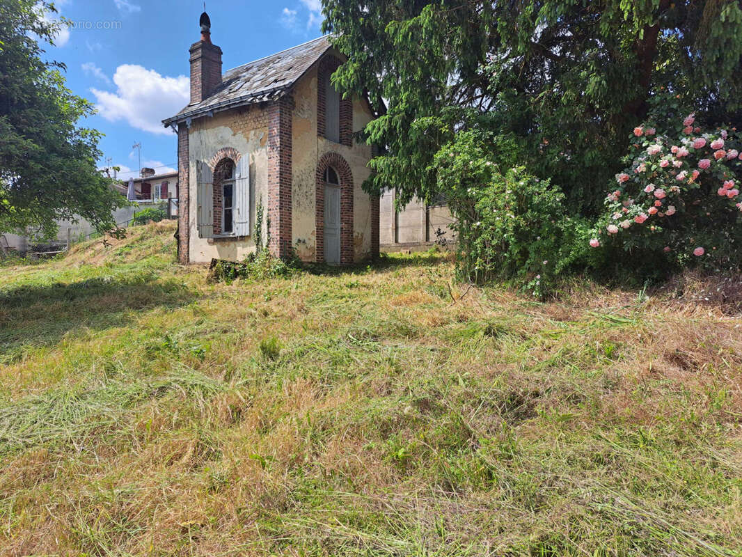 Maison à SAINT-CALAIS