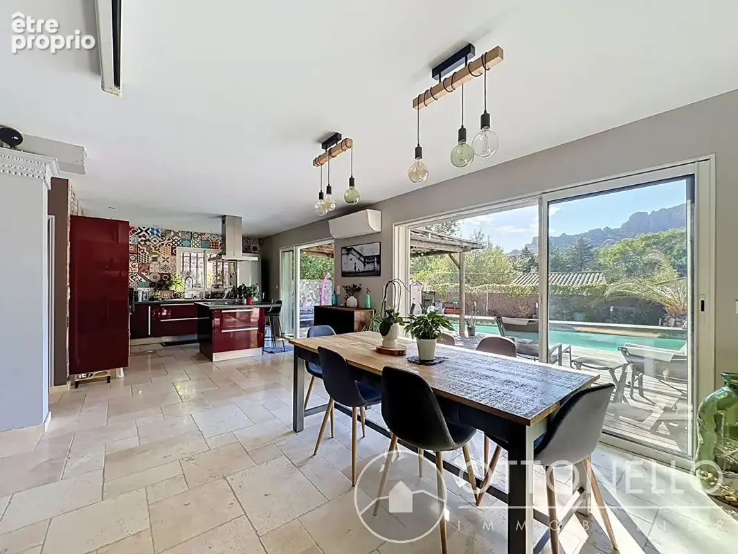 Maison Roquebrune-sur-Argens 4 pièces 117,05 m2 avec piscine - photo 3